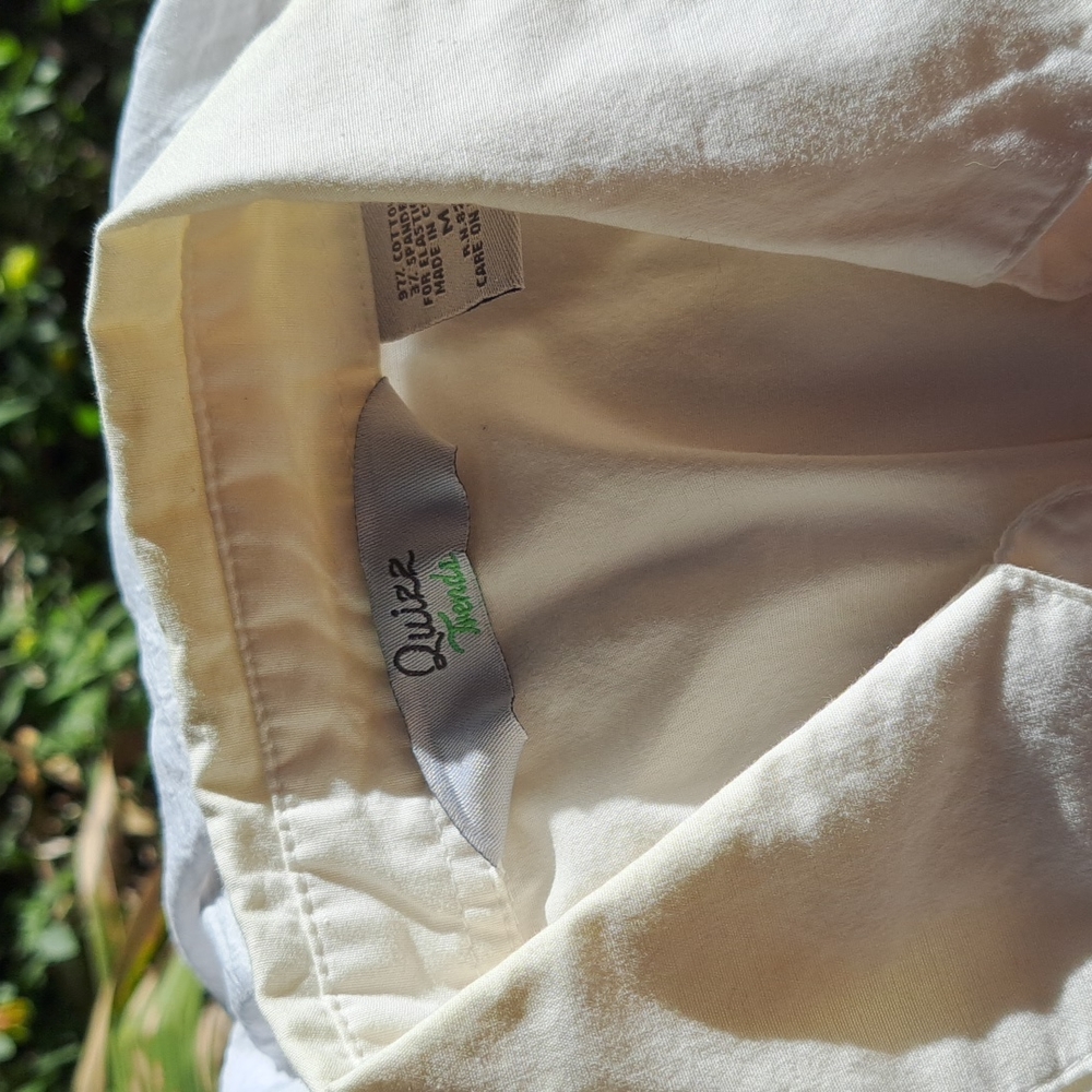 White jacket bundle - Picture 7 of 9